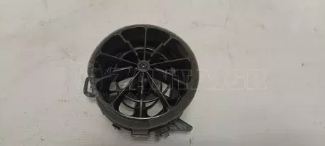 Αριστερό ταμπλό αεραγωγού από TOYOTA YARIS - 555686-2280 