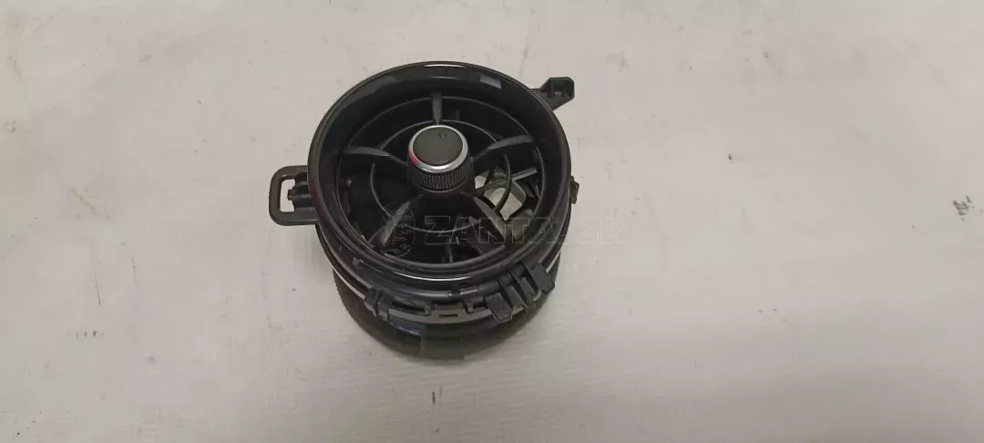 Αριστερό ταμπλό αεραγωγού από TOYOTA YARIS - 555686-2280