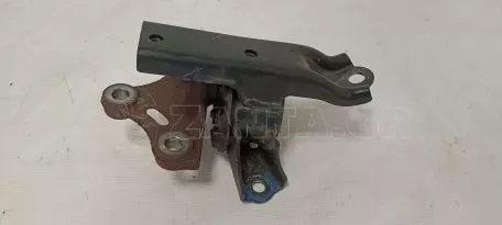 Βάση Μηχανής από Mitsubishi Space Star - 2910A097 