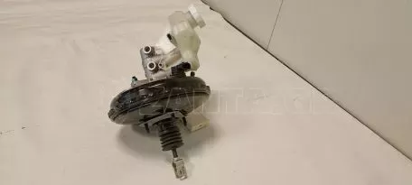 Σεβρό φρένων με αντλία από Mitsubishi Space Star - 131010-19040 