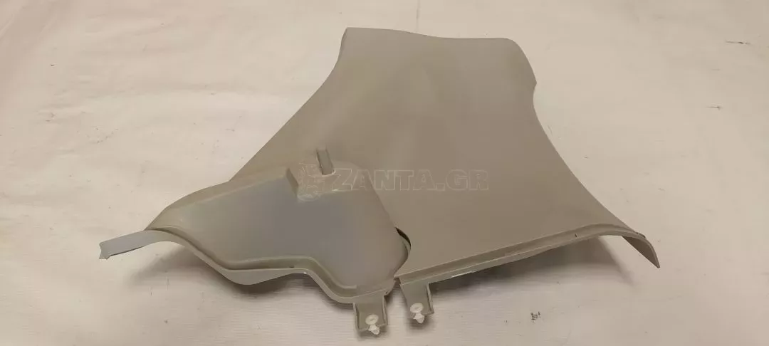 Επάνω Αριστερή Επένδυση από Mitsubishi Mirage - 7230A643