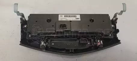 Χειριστήριο Καλοριφέρ από Nissan Qashqai - T907771 
