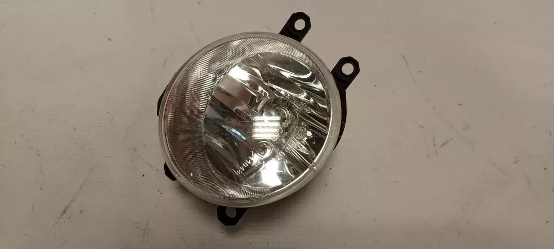 Δεξιός Προβολέας Ομίχλης από Toyota Yaris - 90008490 81210-02110 90008495