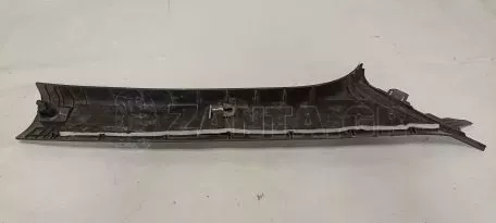 Επένδυση αριστερής εμπρόσθιας κολώνας από Hyundai i10 - 85810B9000 