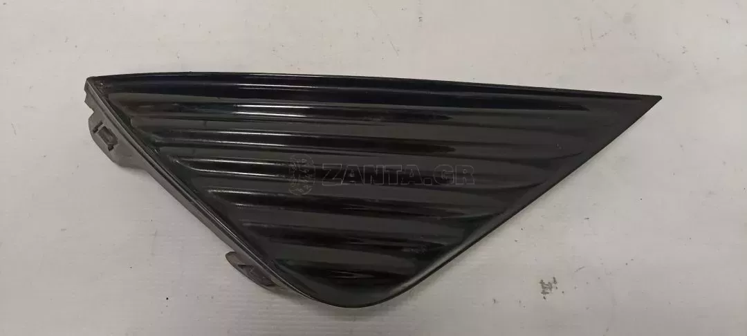 Κάλυμμα προφυλακτήρα από Toyota Aygo - 52115-0H060