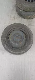 4αδα ζάντες 15αρες με λάστιχα 165/60 R15 