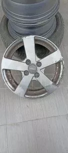 4 Ζάντες 15αρες με λάστιχο 2016 175/60 R15 