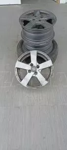 4 Ζάντες 15αρες με λάστιχο 2016 175/60 R15 