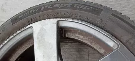 4 Ζάντες 15αρες με λάστιχο 2016 175/60 R15 