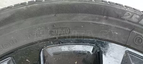 Ζάντα 15αρα με λάστιχο 2020 175/65 R15 