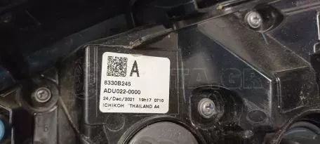 Πίσω φως αριστερό από Mitsubishi Space Star - 8330B245 