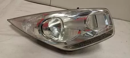 Φανάρι από KIA Venga - 92102-1P000 