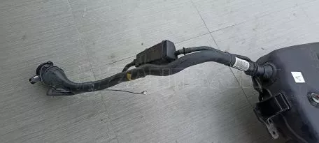 Ρεζερβουάρ καυσίμου από Renault Twingo III - 8201553665 