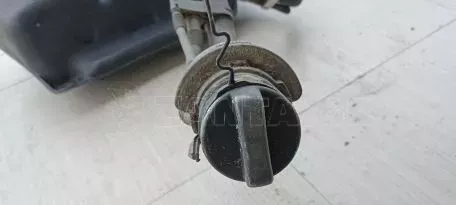 Ρεζερβουάρ καυσίμου από Toyota Yaris III P13 FL - 77100-0D221 