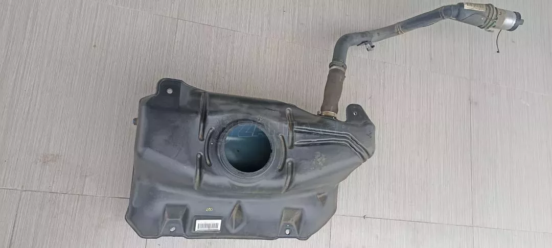 Ρεζερβουάρ καυσίμου από Toyota Aygo - 77001-0H050