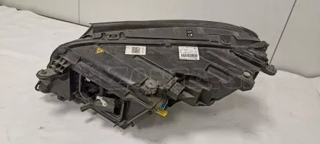 Μπροστινός προβολέας από Mercedes-Benz W222 - A2229061402 