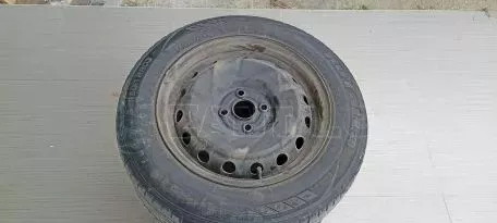 4αδα ζάντες 15αρες με λάστιχα 2021 185/65R15 