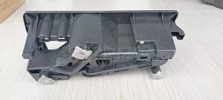 Κουτί εργαλείων πορτμπαγκάζ από TOYOTA AYGO - 64993-0H020 