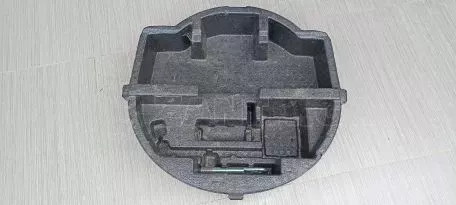 Αφρολέξ πορτμπαγκάζ από Toyota Yaris - 64993-0D040 