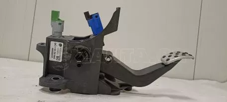 Πενταλ Συμπλέκτη από Smart ForFour - A4532900500 