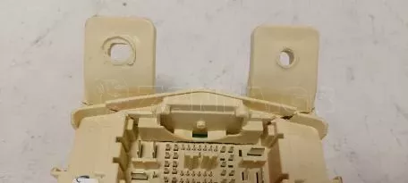 Ασφαλειοθήκη από Hyundai i10 - 91952-B9361 