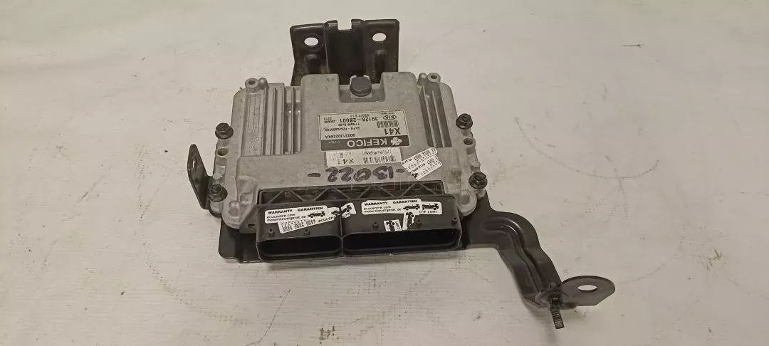 Μονάδα ελέγχου κινητήρα από KIA Venga - 39128-2B001