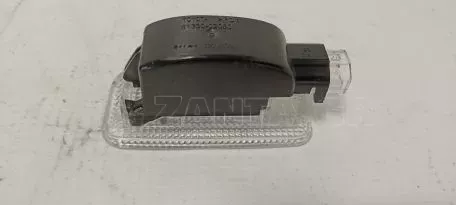 Εσωτερικό Φως από Toyota YARIS - 81330-02060 