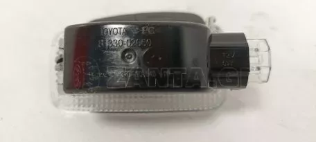 Εσωτερικό Φως από Toyota YARIS - 81330-02060 