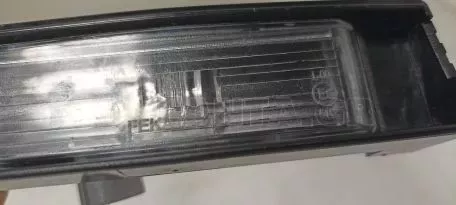 Φωτισμός πινακίδας κυκλοφορίας από TOYOTA AYGO - FEKA02-256 