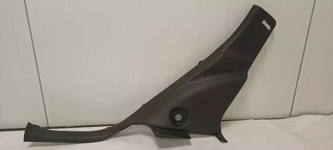 Εσωτερικό κάλυμμα δεξιάς πίσω κολώνας C-pillar από TOYOTA AYGO - 62551-0H020