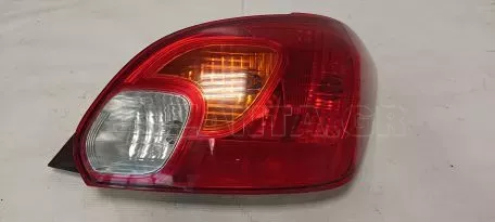 Φανάρι πίσω δεξί από MITSUBISHI SPACE STAR - 8330A780 