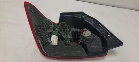 Φανάρι πίσω δεξί από MITSUBISHI SPACE STAR - 8330A780 