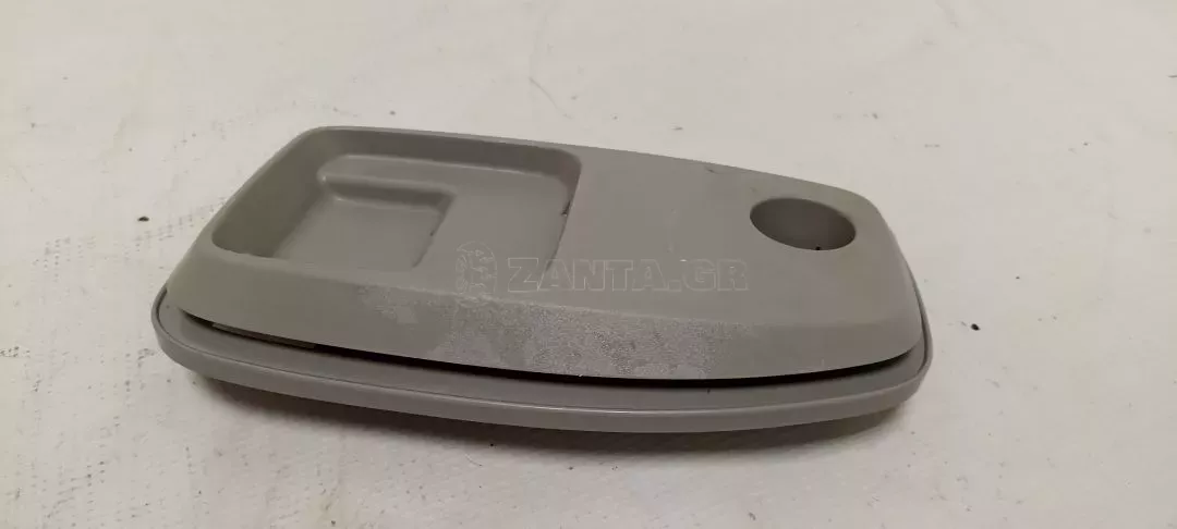 Κάλυμμα πίσω ζώνης ώμου από TOYOTA YARIS - 73139-0D020 73137-0D020
