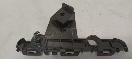 Αριστερή βάση προφυλακτήρα από MITSUBISHI SPACE STAR - 6400J645 