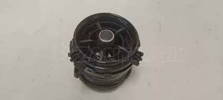 Αριστερό ταμπλό αεραγωγού από TOYOTA YARIS - 555686-2280 