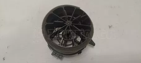 Αριστερό ταμπλό αεραγωγού από TOYOTA YARIS - 555686-2280 