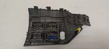 Πλαίσιο Διακοπτών Κονσόλας από TOYOTA Yaris - 58917-0D160 
