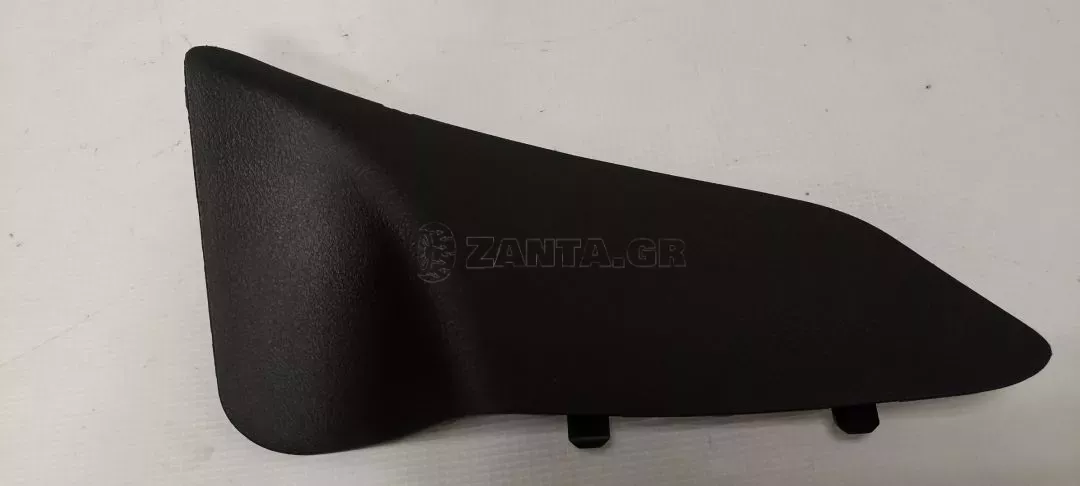 Αριστερό Πλαϊνό Κάλυμμα Πορτμπαγκάζ απόTOYOTA YARIS - 64746-0D050
