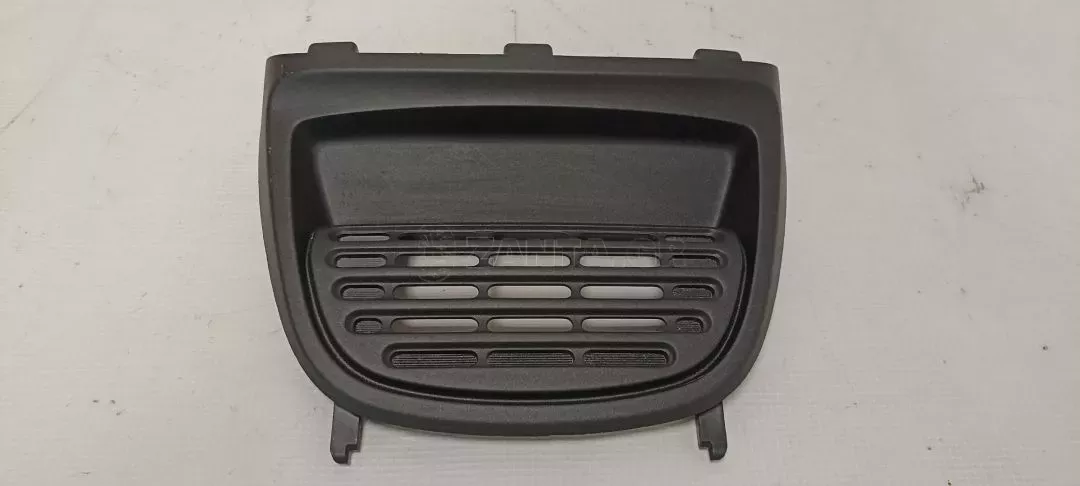 Κεντρικό πλαστικό ταμπλό αεραγωγού από TOYOTA AYGO - 55404-0H010