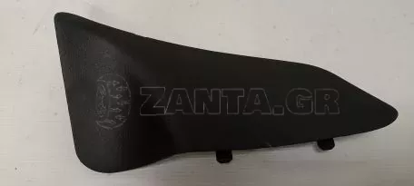 Αριστερό Εσωτερικο κάλυμμα πορτμπαγκάζ από Toyota Yaris - 64746-0D050 