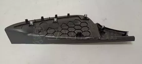 Πλαστικό κάλυμμα πλευράς ταμπλό από Citroen C3 - 13463332 