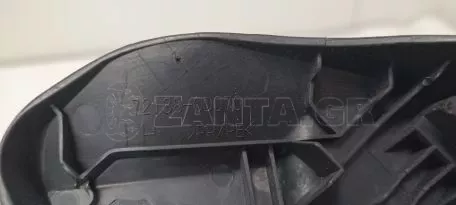 Πλαστικό κάλυμμα στήριξης καθίσματος από Toyota Yaris - 72138-0D070 
