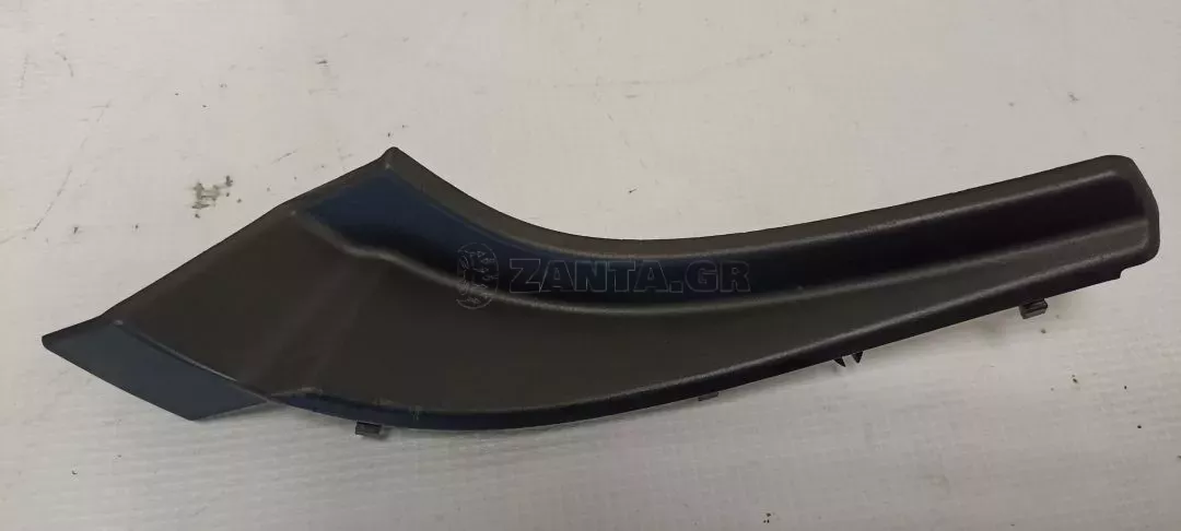 Μπροστινό Αριστερό κάλυμμα από Mitsubishi Space Star - 7405A841