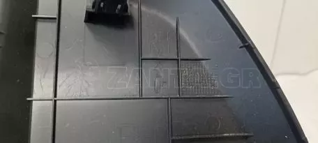 Κάλυμμα δεξιάς πλευράς ταμπλό από Nissan Qashqai J11 - 684984EA0A 