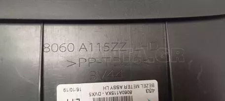 Πλαίσιο ταχύμετρου από Mitsubishi Space Star - 8060A115ZZ 8060A410XA 