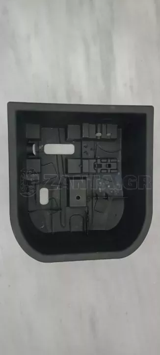 Εργαλειοθήκη από Mitsubishi Space Star VI - 7646A157ZZ
