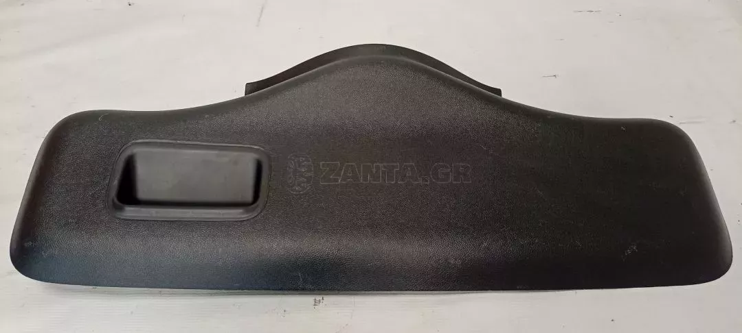 Κάλυμμα πίσω πόρτας από Hyundai i10 - 81750-B9000