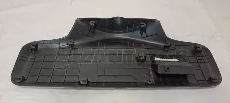 Κάλυμμα πίσω πόρτας από Hyundai i10 - 81750-B9000 
