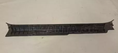 Δεξιά Εμπρός Εσωτερική Επένδυση από Toyota Yaris - 67914-0D200 