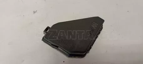 Κάλυμμα ασφαλειοθήκης από Toyota Yaris - 82662-52791 